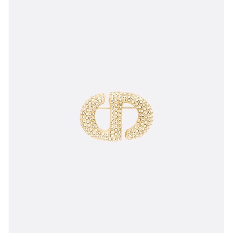 ch**an D*or brooches